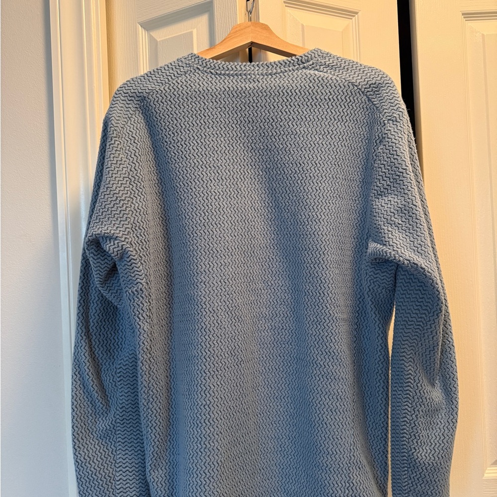 Patagonia R1 Air Crew. Gentley used. Perfect condition. Sage blue. - Picture 2 of 3